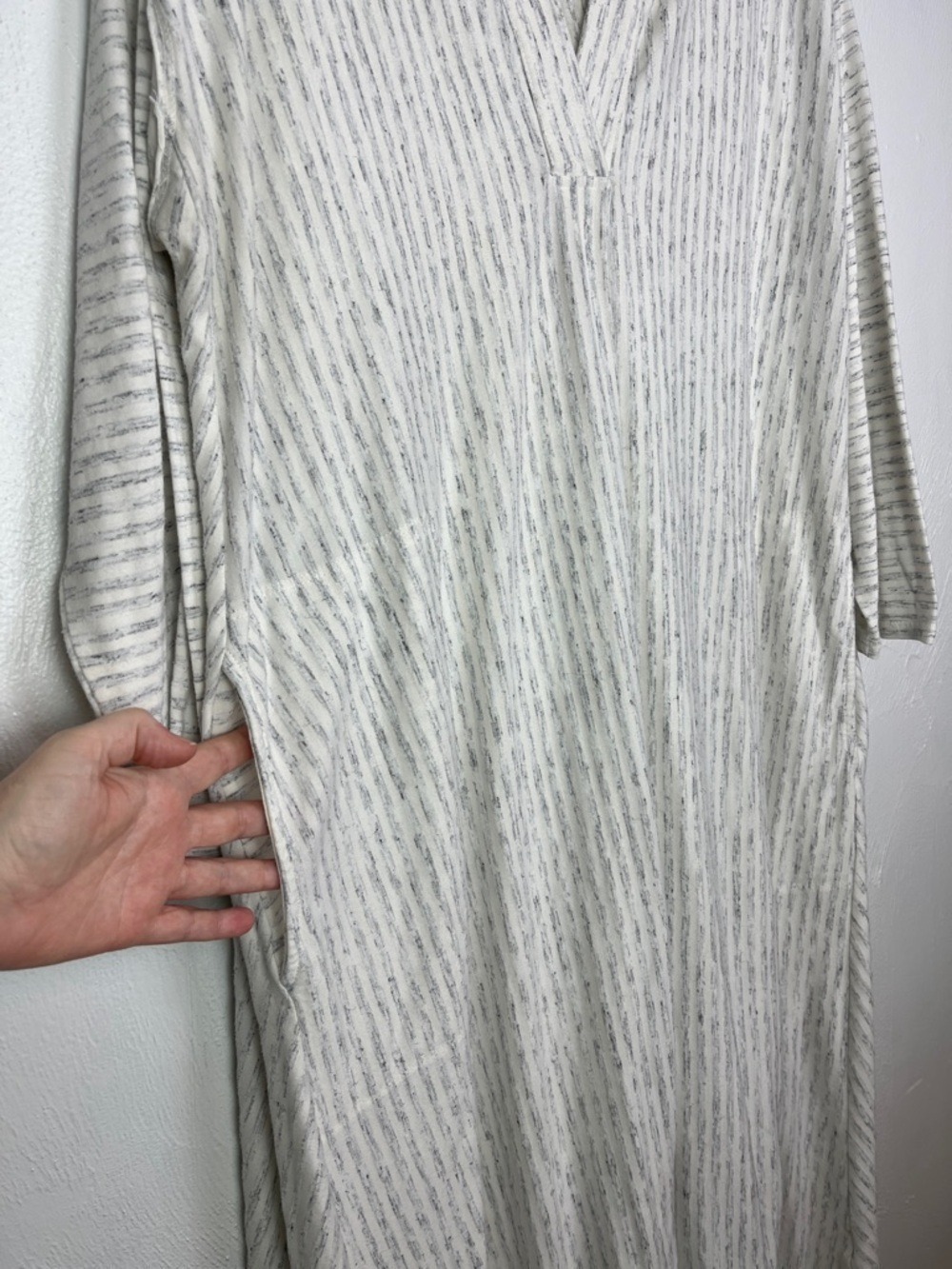 Free People Beach White Gray Stripe Midi Dress Kaftan Swim Cover Pockets large - Picture 6 of 8